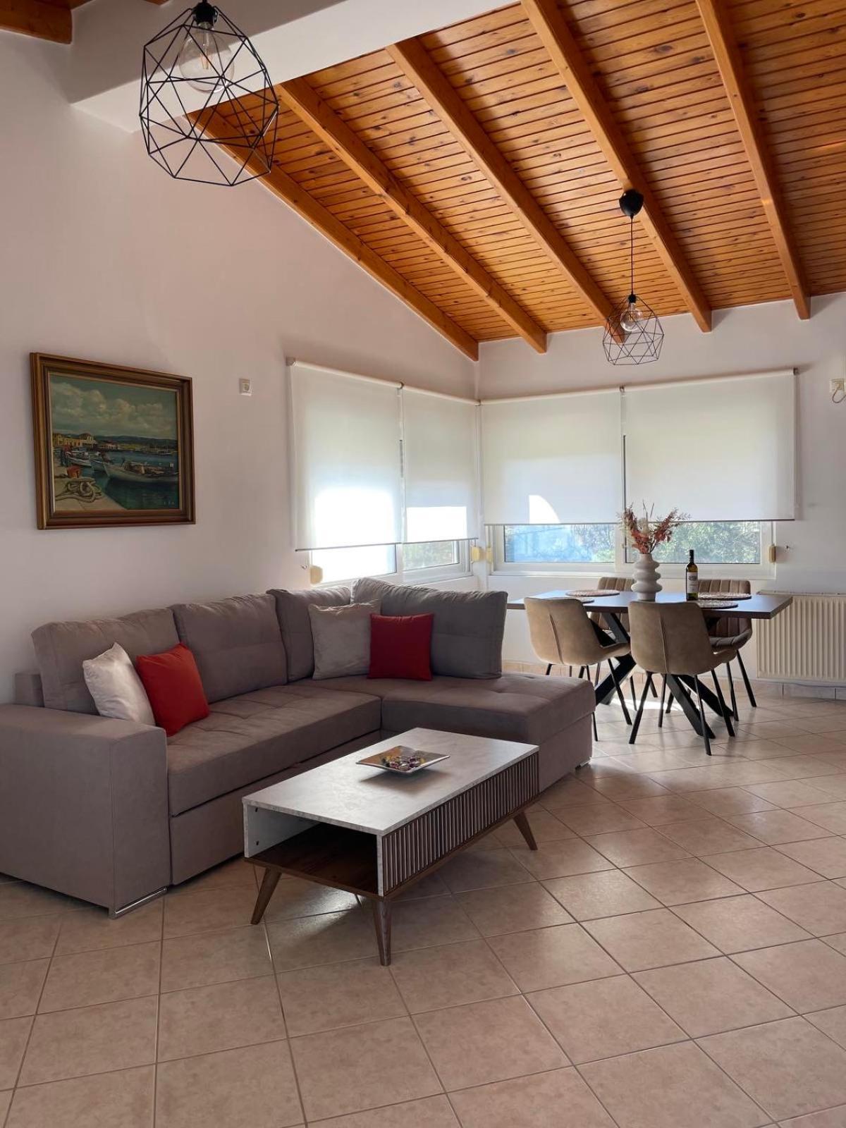 Seaside Luxury Apartments Porto Rafti Exterior photo